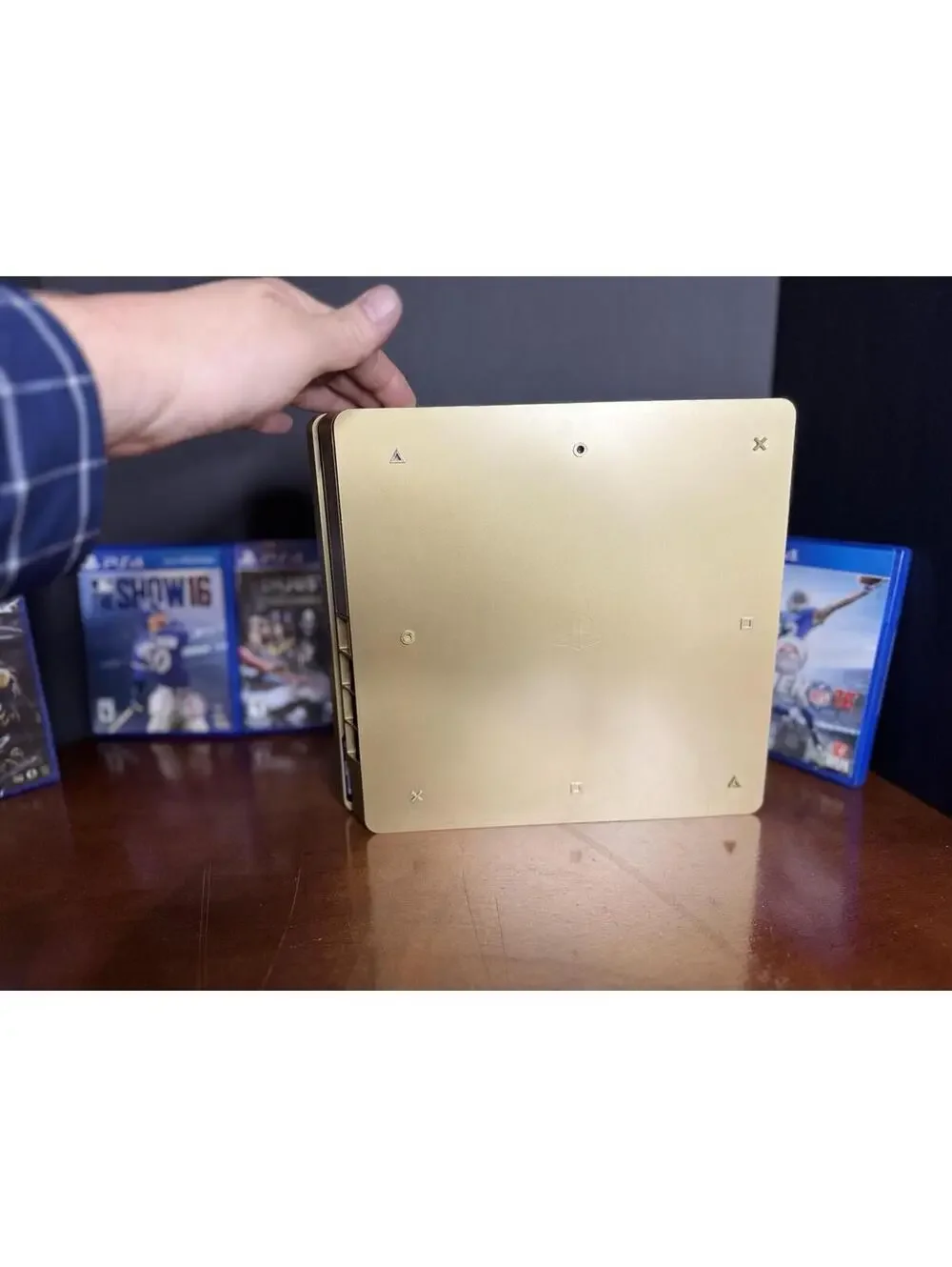 Sony PlayStation 4 PS4 Slim 1TB Gold Console CUH-2015B w/ 2 Gold Controllers